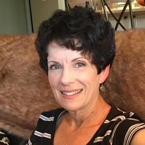 Meet your Posher, Marianna